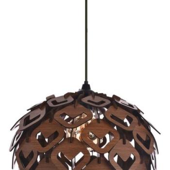 Csillár, fa, lyukas levél alakú elemekből kép