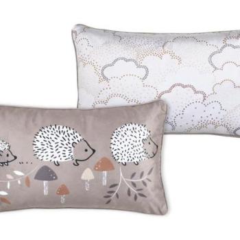 Díszpárna, sünöket ábrázoló, poliészter, barna - fehér - szürke, 30 x 50 cm - GABIN kép