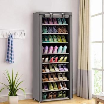 Textilszekrény cipők és ruhák számára kép